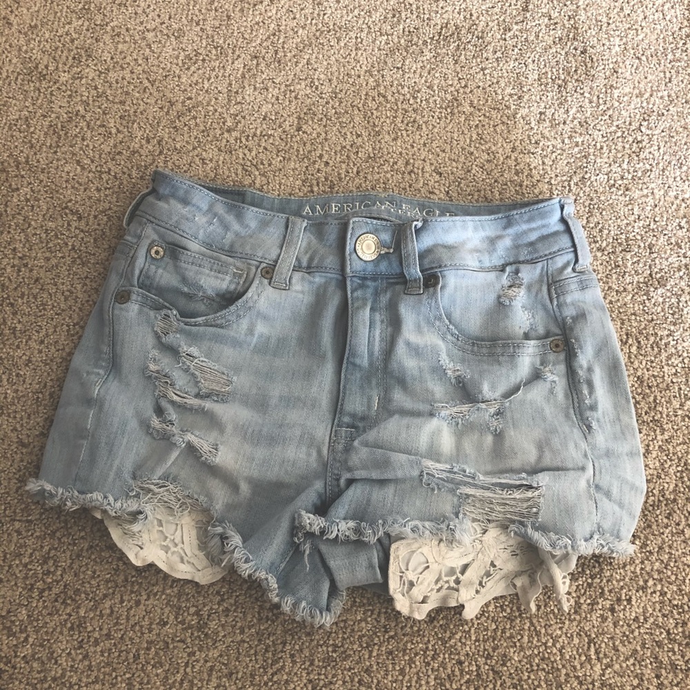 American Eagle Light Blue Denim Shorts Size 2
